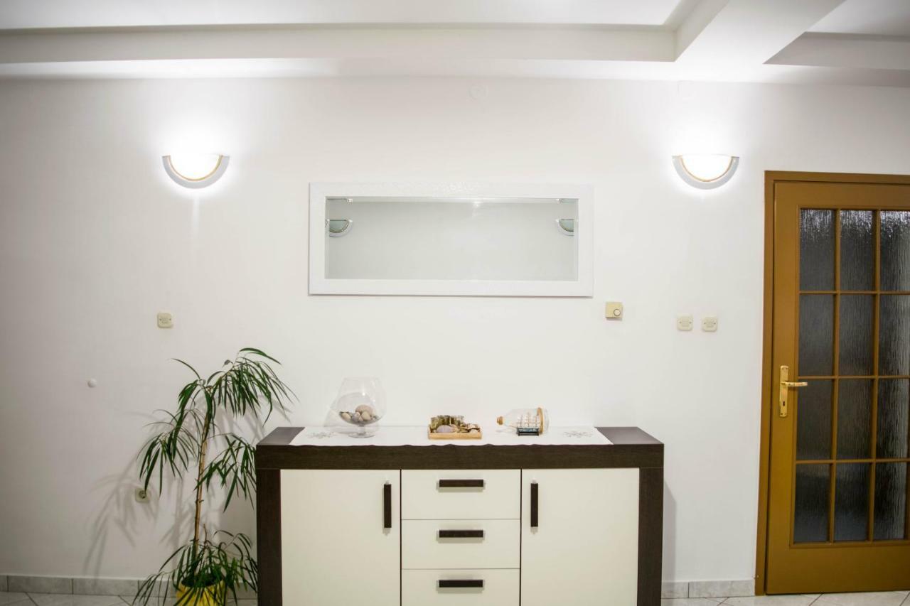 Apartment Luka Sibenik